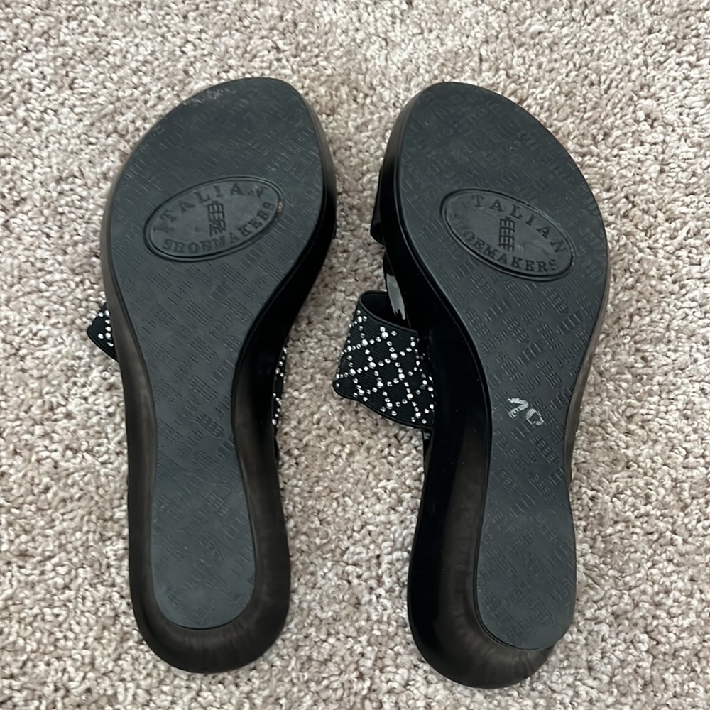 Comtesa Sandals - Picture 4 of 5